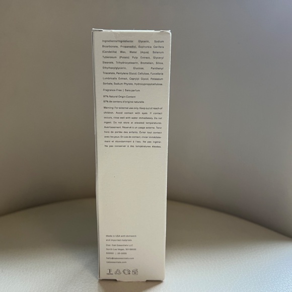 New OAK ESSENTIALS Renew Face Polish Exfoliator Full Size 100 ml / 3.4 fl oz - Picture 4 of 5